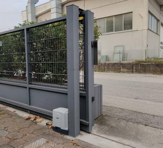Electric Gate Opener
